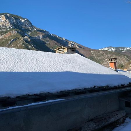 Gite Paisible Au Coeur Des Montagnes A Nohedes Экстерьер фото